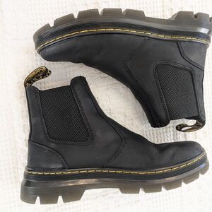 Dr. Martens Black unisex-adult Embury Leather Chelsea Boot